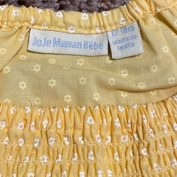 Girls yellow dinosaur appliqué smocked top - Picture 3 of 5